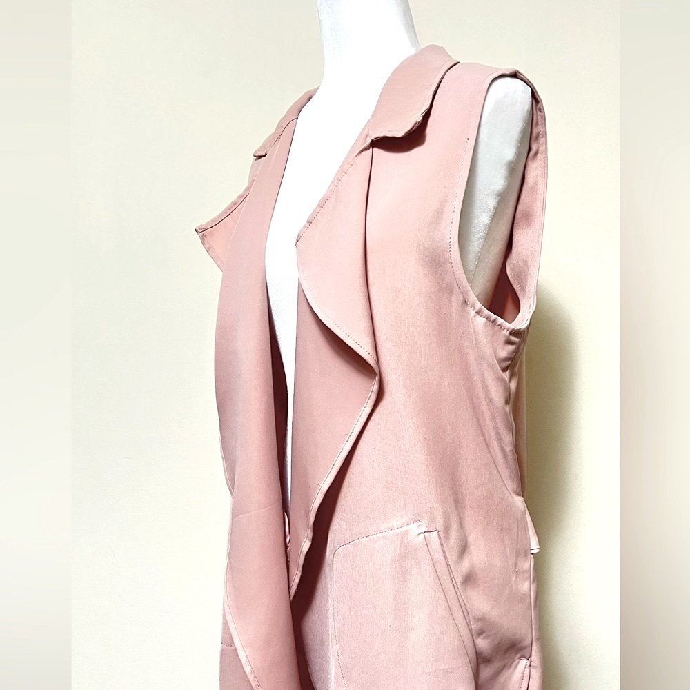 Stoosh Pale Pink 41” Length Sleeveless Back Belt Open Wrap Cloak Vest Jacket M/L - Picture 8 of 14